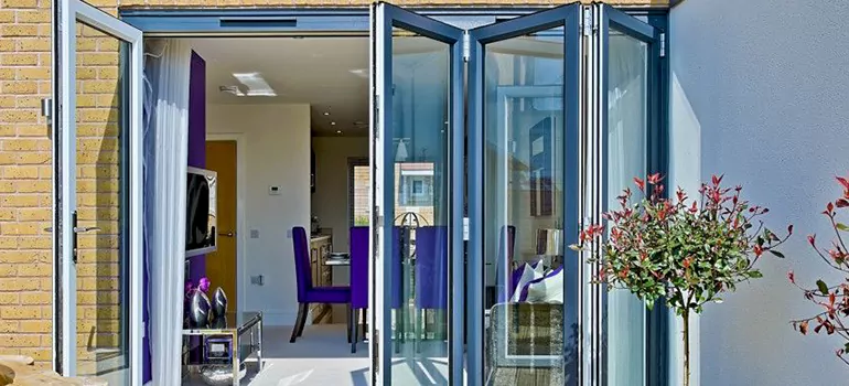 Commercial Door Glass Repair in Daly City, CA